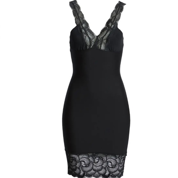 COMMANDO Sexy + Smooth Slip - Picture 3 of 9